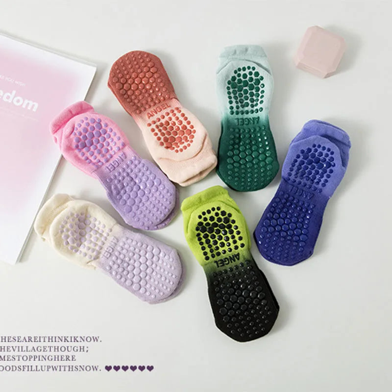 Women Yoga Socks Cotton Gradient Non Slip Silicone Grip Low Ankle Pilates Socks