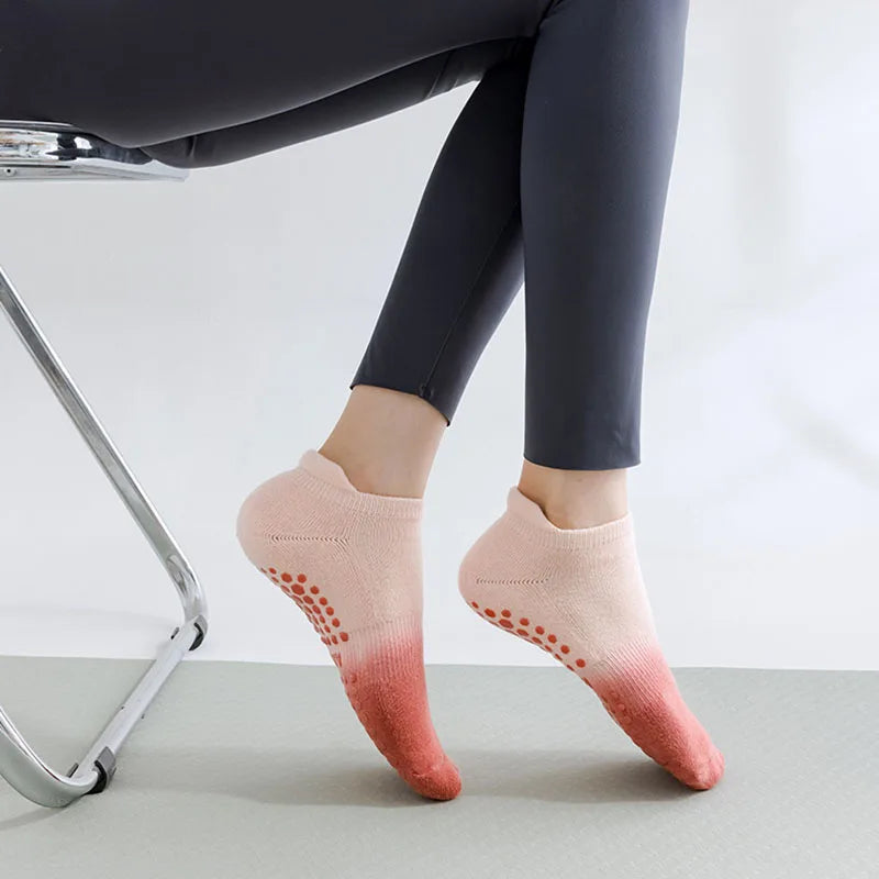 Women Yoga Socks Cotton Gradient Non Slip Silicone Grip Low Ankle Pilates Socks